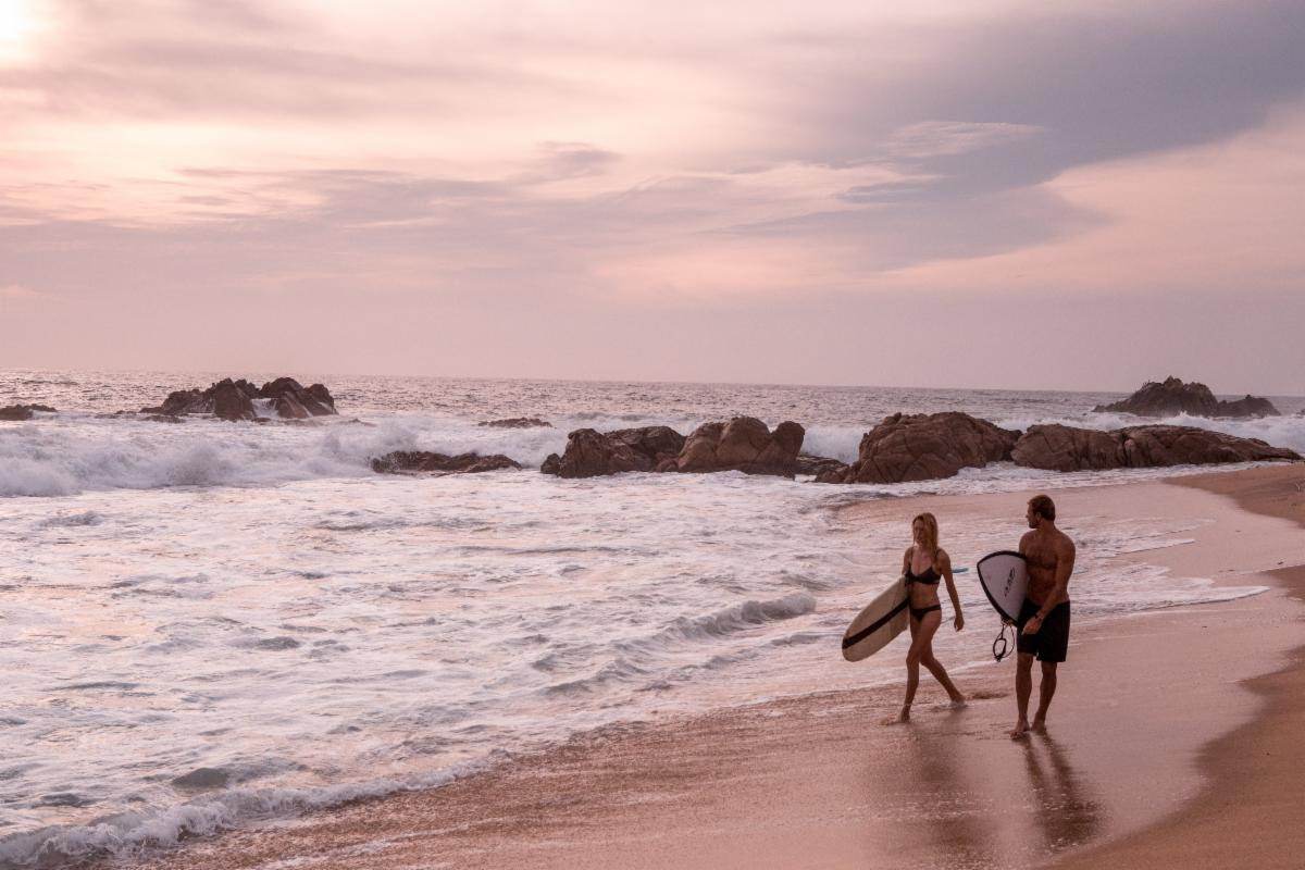 Mexico’s Los Cabos is a paradise for lovers