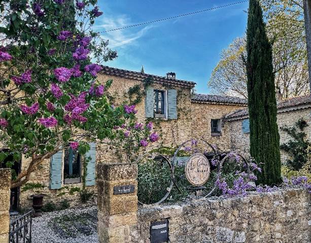 Base your Provence holiday in this memorable B&B